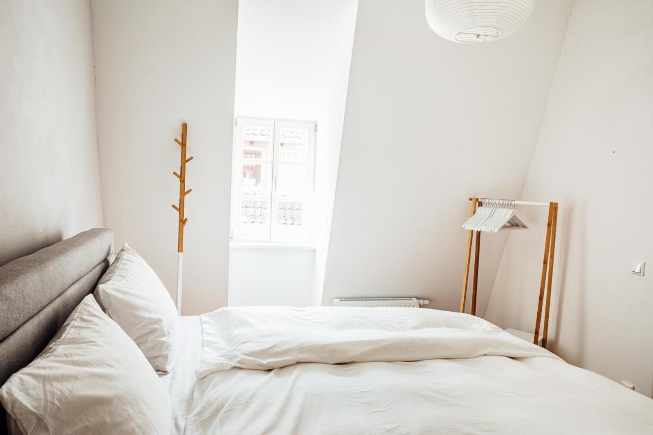 Jama - Grosses Design Apartment, Innenstadt, Wlan, Familie&Gruppen Cobourg Extérieur photo